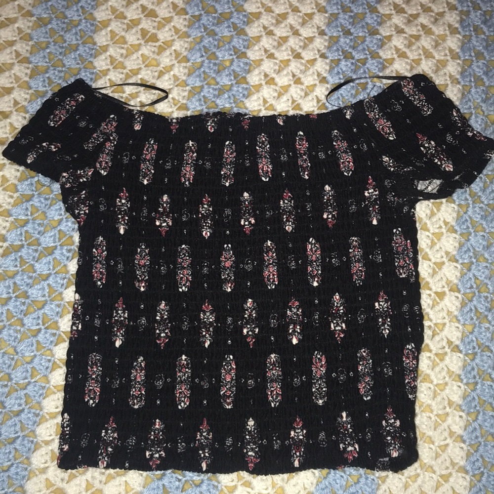 black crop top